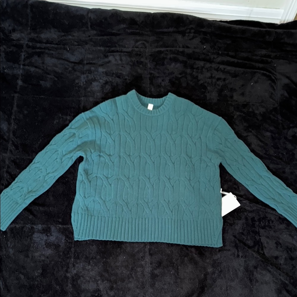 lululemon athletica Cable-knit oversized Sweater